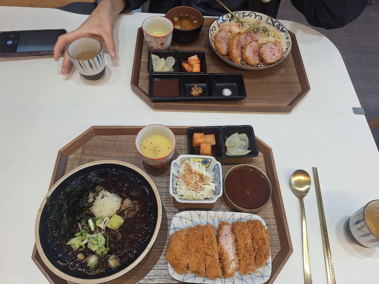 첨부 이미지